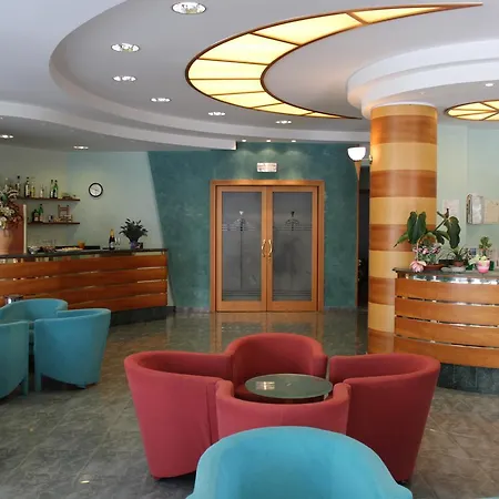 American 벨레지아아지마리나