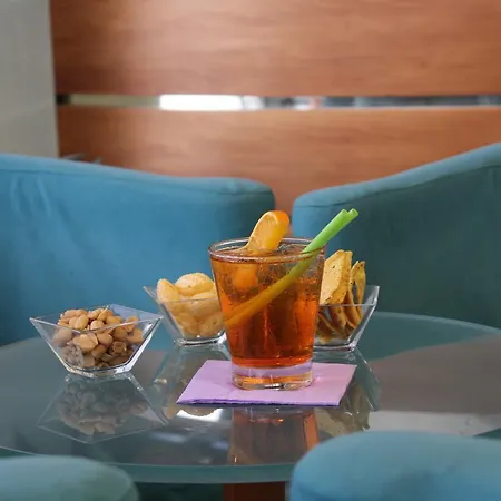 호텔 American 벨레지아아지마리나